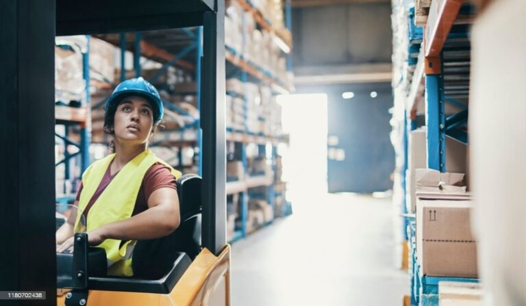 Measuring The Impact Of Forklift Training On Workplace Safety Key Metrics And Evaluation Methods 0385